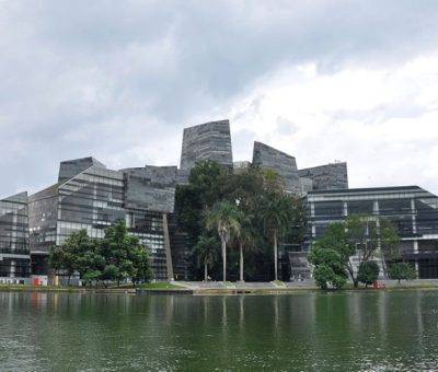 Համալսարան Ջակարտայում (Ինդոնեզիա)