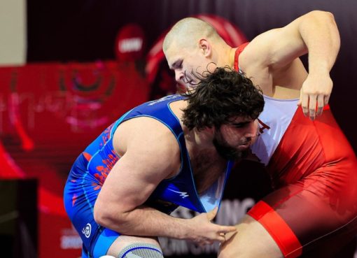 Ըմբիշ Արամայիս Հարությունյանը