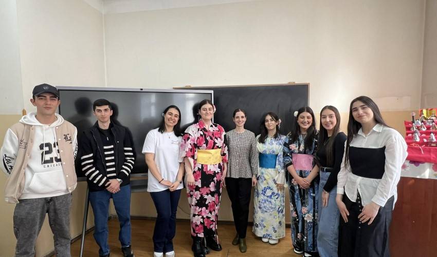 Ճապոնական «Հինամացուրի» տոնին նվիրված բաց դաս ԲՊՀ-ում