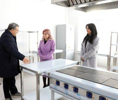 Արաքսիա Սվաջյանն ու Դավիթ Երեմյանը այցելել են Վանաձորի թիվ 1 արհեստագործական ուսումնարան