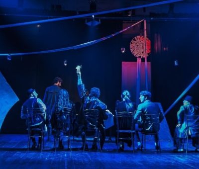 «Գիշերային թմբուկներ» ներկայացումը ԵԹԿՊԻ-ում՝ Կիմ Արզումանյանի հիշատակին