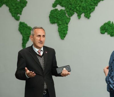 ԵՊՀ ընդհանուր աշխարհագրության ամբիոնի դոցենտ Կամո Ալեքսանյանը