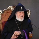 Ամենայն հայոց կաթողիկոսը հանդիպել է երիտասարդների հետ