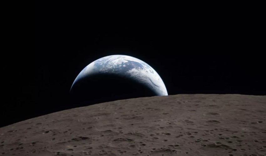 Լուսինն ու Երկիրը