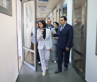 Ժաննա Անդրեասյանն այցելել է Հայաստանի ազգային պոլիտեխնիկական համալսարանի հիմնական դպրոցի նոր մասնաշենք