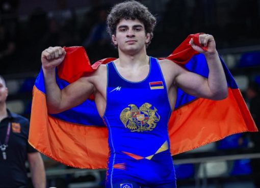 Ըմբիշ Վահե Հովեյանը