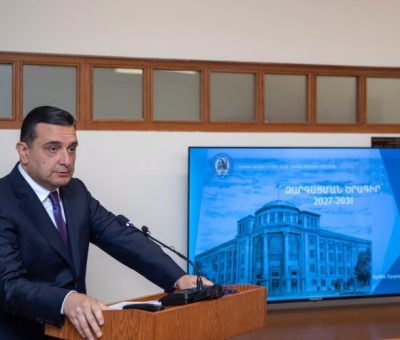 ԵՊԲՀ ռեկտորի պաշտոնում վերընտրվեց Արմեն Մուրադյանը