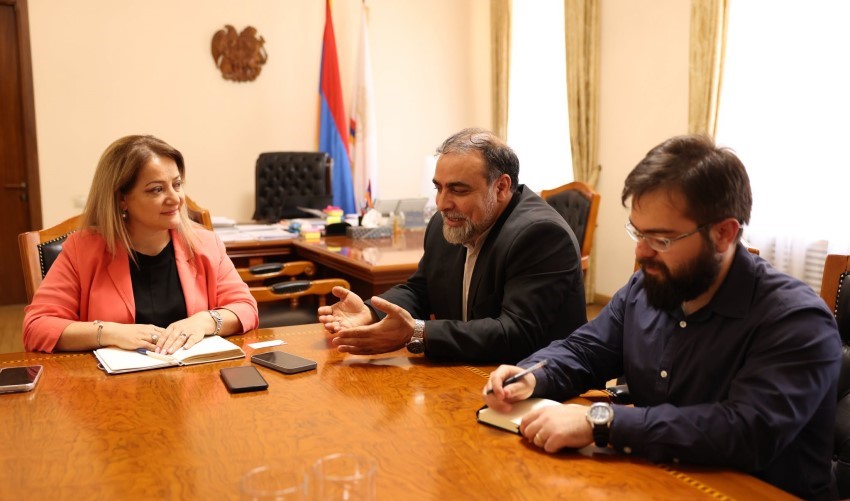 ՀՊՄՀ-ում հյուրընկալվել է ՀՀ-ում ԻԻՀ դեսպանության մշակույթի խորհրդական դոկտոր Մոհամմադ Ասադի Մովահեդը