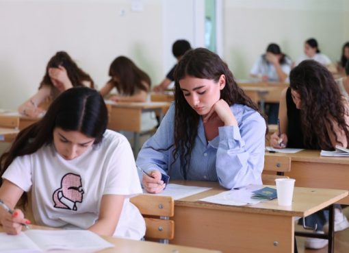 «Հայոց լեզու և հայ գրականություն» առարկայի միասնական քննությունը Երևանի Ջոն Կիրակոսյանի անվան թիվ 20 հիմնական դպրոցում (23 հունիսի, 2026 թ.)