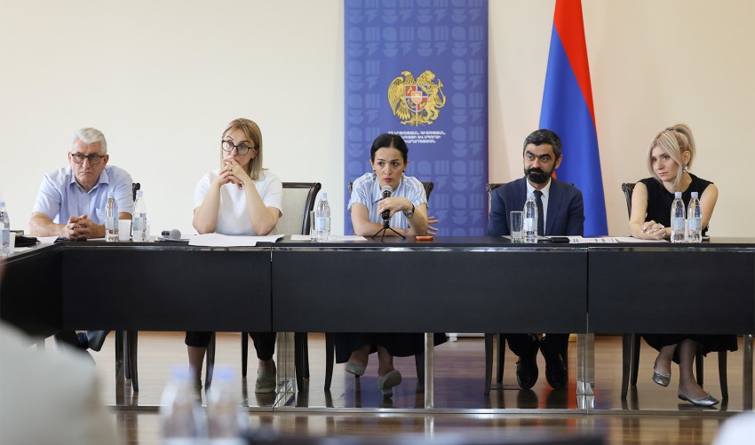 Տեղի է ունեցել հանրապետական ընդունող հանձնաժողովի նիստը