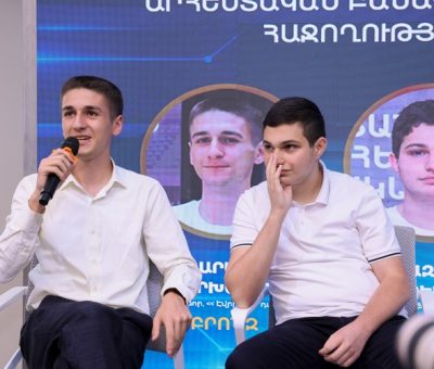 Արամ Ամիրխանյանը և Ռազմիկ Եփրեմյանը