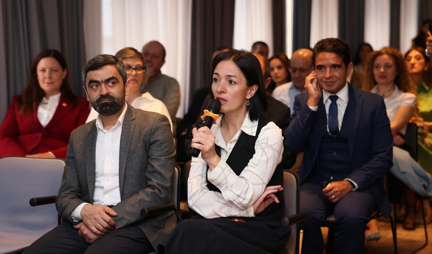 Սարգիս Հայոցյանն ու Ժաննա Անդրեասյանը
