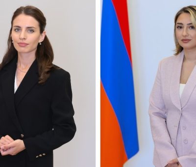 Քրիստինա Թաթարյանն ու Աննա Բաբաջանյանը