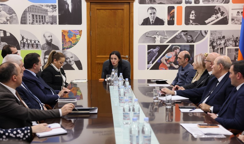 Կրթաթոշակների հատկացման նոր համակարգն են քննարկել նախարարն ու ռեկտորները